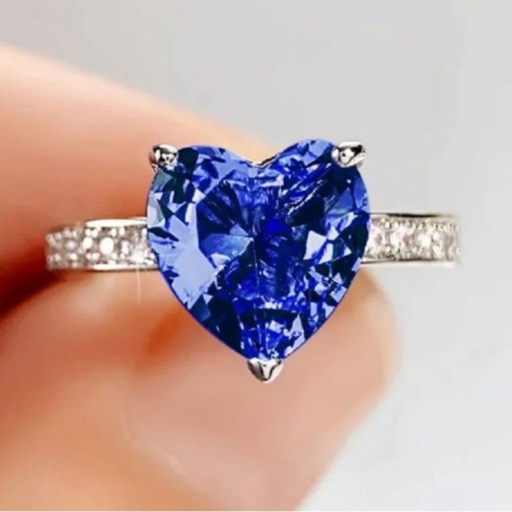 COPY - Gagetgirl wedding ring